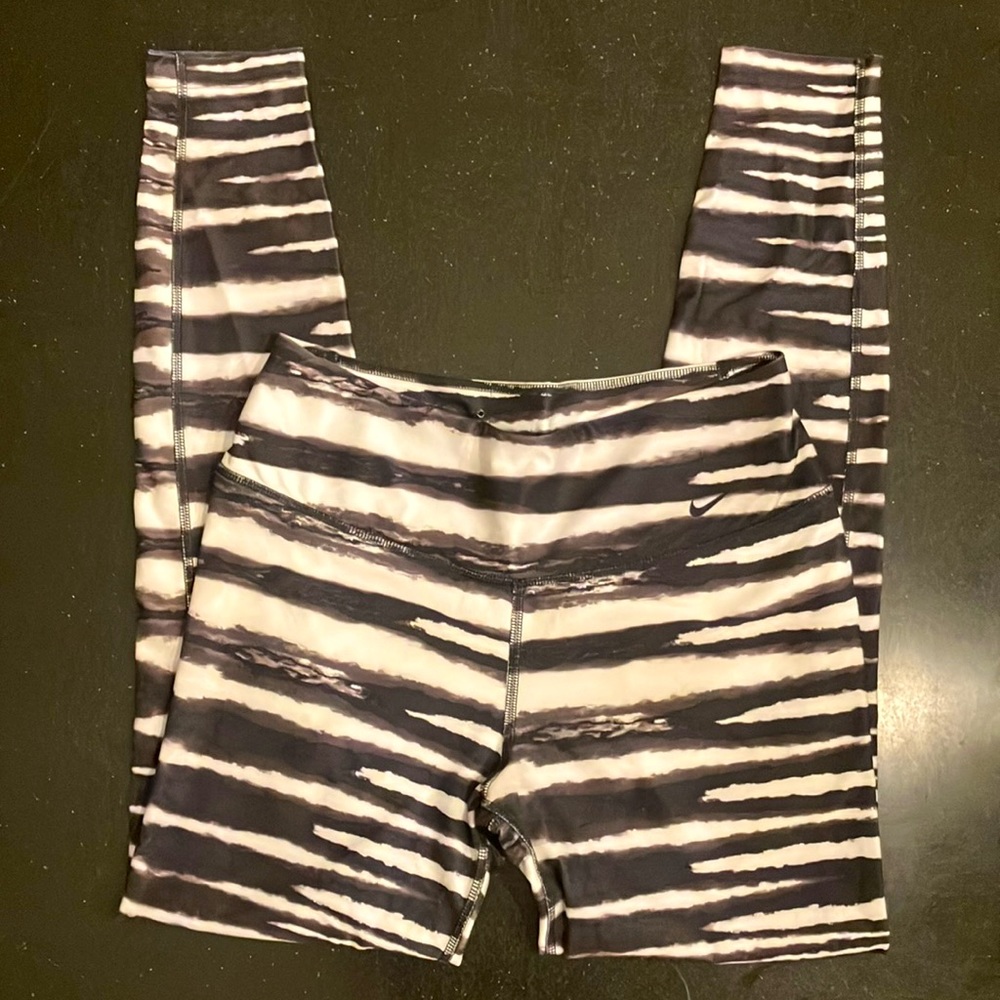 Nike Dri-Fit Leggings (Zebra Print)